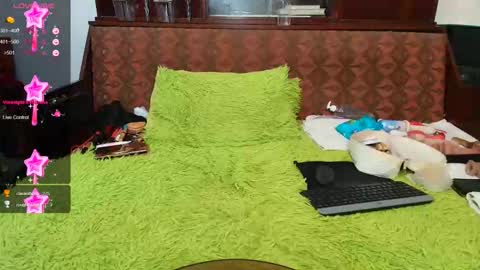 Snapshot of anna_lwice chatting on 10-24-25, 07:49 Ana online show from 10-24-25, 07:49