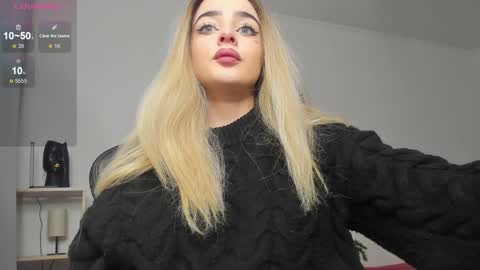 Anna online show from 12-25-24, 03:49