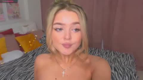 Snapshot of anna_nickol chatting on 02-13-26, 08:05 Anna online show from 02-13-26, 08:05