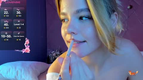 Snapshot of anna_robinson chatting on 01-16-25, 07:28 Anna online show from 01-16-25, 07:28