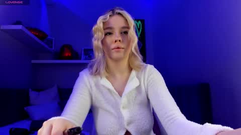 Anna online show from 03-05-26, 12:39