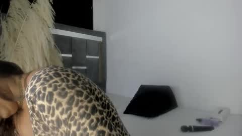 anna_sex_m online show from 10-18-25, 11:11