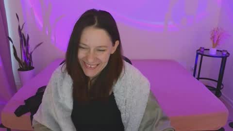 annaabels online show from 10-14-25, 05:08