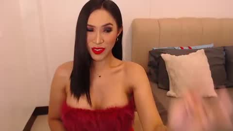 annabanana090690 online show from 10-22-25, 08:14