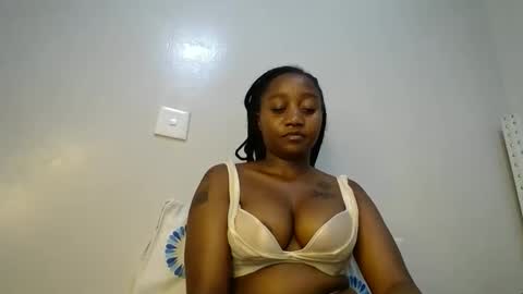Snapshot of annabel038 chatting on 02-04-25, 12:40 Annabel online show from 02-04-25, 12:40