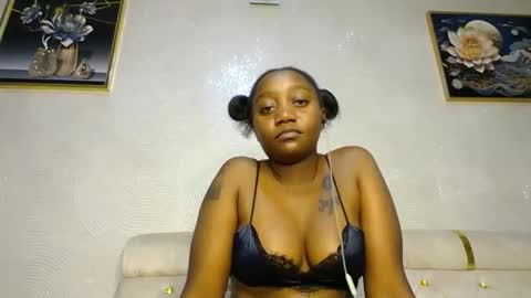 Snapshot of annabel038 chatting on 02-19-25, 07:59 Annabel online show from 02-19-25, 07:59