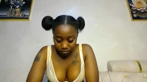 Snapshot of annabel038 chatting on 02-21-25, 09:11 Annabel online show from 02-21-25, 09:11