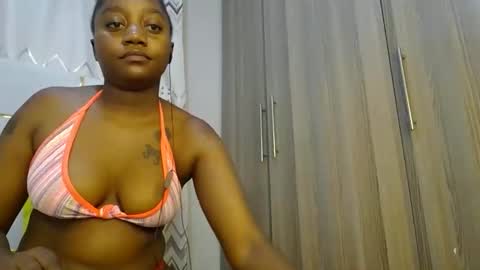 Snapshot of annabel038 chatting on 03-02-25, 10:59 Annabel online show from 03-02-25, 10:59