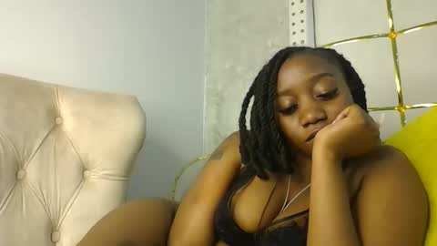 Snapshot of annabel038 chatting on 09-25-25, 12:25 Annabel online show from 09-25-25, 12:25