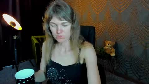 Annabel online show from 05-16-26, 06:32
