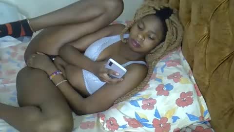 annabellapretty online show from 10-09-25, 11:19