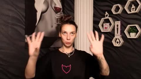 annabishop online show from 10-05-25, 01:15