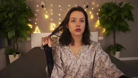 Snapshot of annaelys chatting on 01-03-25, 09:57 Anna online show from 01-03-25, 09:57