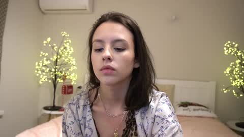 Snapshot of annaelys chatting on 01-24-25, 02:49 Anna online show from 01-24-25, 02:49