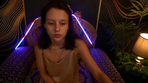 Snapshot of annaelys chatting on 01-29-25, 03:33 Anna online show from 01-29-25, 03:33