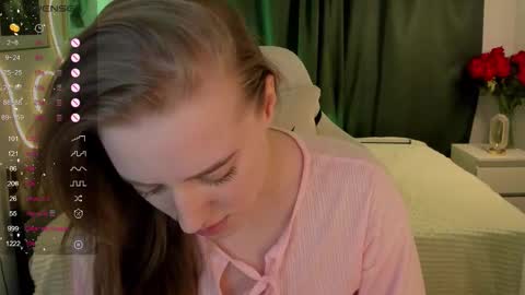 annagrees1 online show from 12-21-25, 02:13