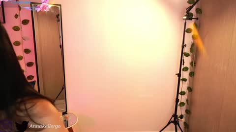 Anna k online show from 01-26-25, 01:52