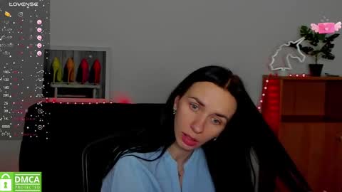 Anna online show from 02-12-25, 12:55