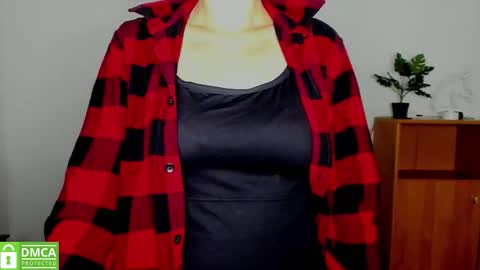 Anna online show from 09-29-25, 05:23