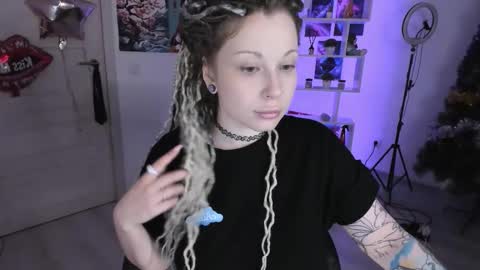 Anna online show from 11-16-25, 02:06