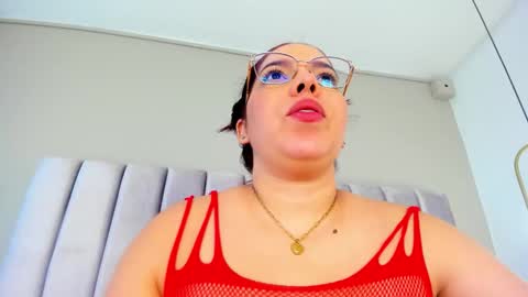 Snapshot of annanoval_10 chatting on 02-02-26, 12:48 AnnaNoval 10 online show from 02-02-26, 12:48