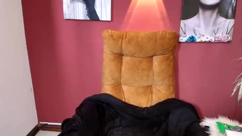 Snapshot of annaperez_ chatting on 03-02-25, 03:37 Anna online show from 03-02-25, 03:37