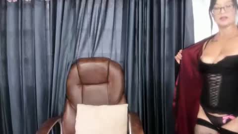 Snapshot of annaperez_ chatting on 03-12-25, 12:57 Anna online show from 03-12-25, 12:57