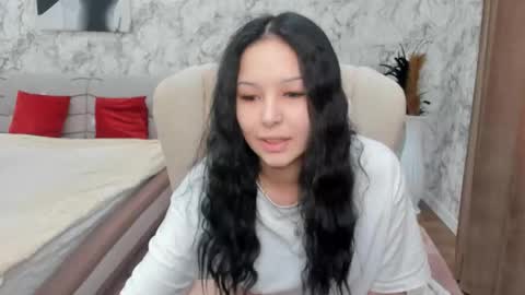 Anna online show from 09-16-25, 04:13