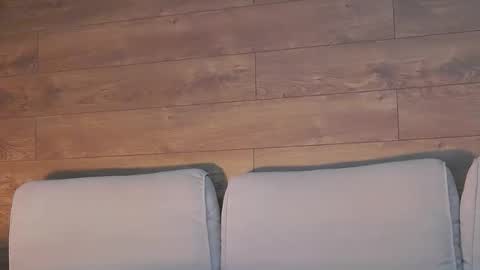 annasplash online show from 12-14-25, 06:52