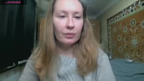 AnnaXLovers online show from 12-16-25, 11:37