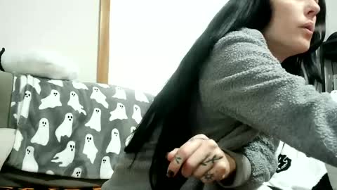 anne online show from 09-18-25, 01:13