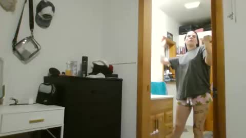 anne online show from 11-18-25, 11:26