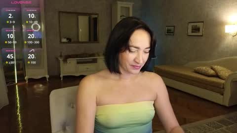 Snapshot of anne_karma chatting on 11-13-25, 07:57 anne_karma online show from 11-13-25, 07:57