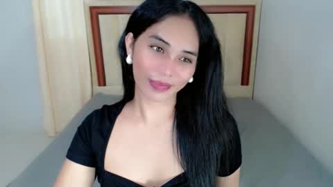 SWEET ANNE online show from 11-28-25, 05:21