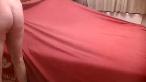 Snapshot of annecharlie chatting on 12-20-25, 08:10 annecharlie online show from 12-20-25, 08:10