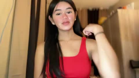 Snapshot of annedee_ chatting on 12-17-24, 08:32 Kim online show from 12-17-24, 08:32