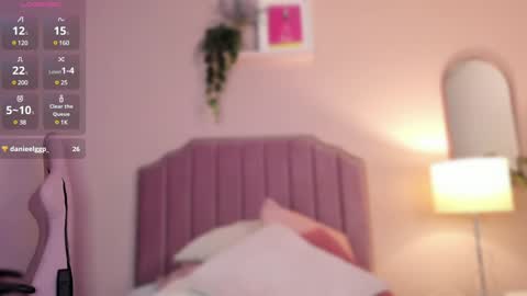 Snapshot of anneee_ chatting on 01-26-25, 08:34 Anne online show from 01-26-25, 08:34