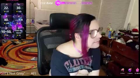 Snapshot of annehedonia91 chatting on 12-17-25, 05:02 Anne Hedonia online show from 12-17-25, 05:02