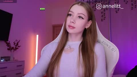 annelitt online show from 12-22-25, 08:28