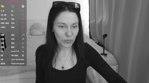 Snapshot of annemorie chatting on 04-08-26, 05:51 Annemorie online show from 04-08-26, 05:51