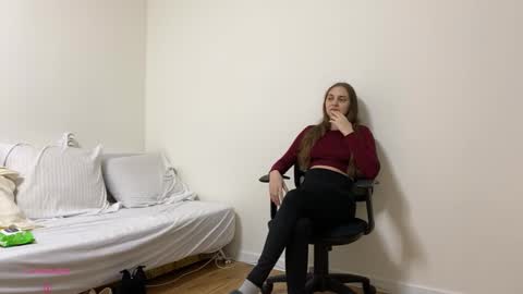 Snapshot of annetmoroz chatting on 02-05-26, 01:16 Ann Serj online show from 02-05-26, 01:16