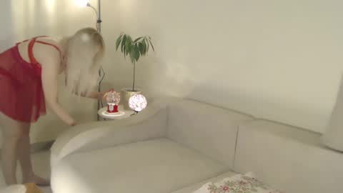 Snapshot of annett chatting on 02-02-25, 02:24 Annett online show from 02-02-25, 02:24