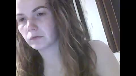 AnnetteLeah online show from 11-18-25, 10:03