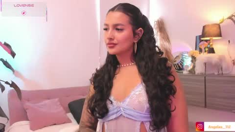 Snapshot of anngel_1 chatting on 05-13-26, 04:48 Angel online show from 05-13-26, 04:48