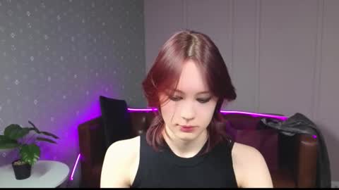 Anni online show from 12-19-25, 08:32