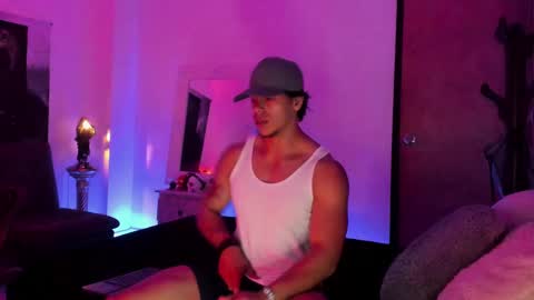 Snapshot of annibal_toro chatting on 12-03-24, 12:24 darg online show from 12-03-24, 12:24