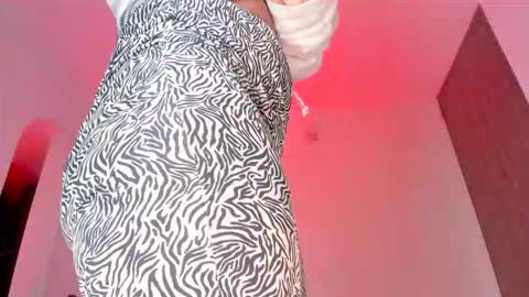 Creamy online show from 03-25-26, 09:15