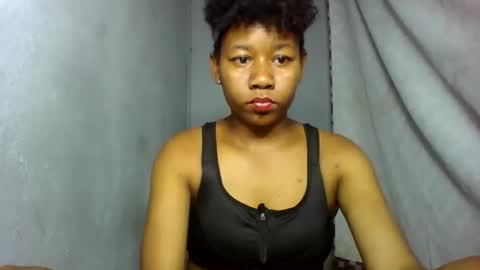 annick98 online show from 02-06-26, 07:39