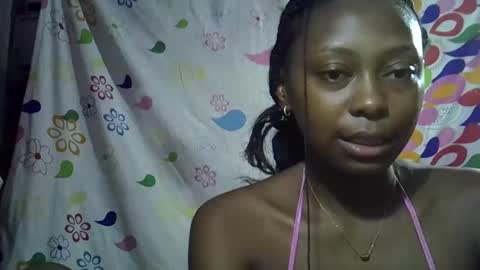 Snapshot of annie20002 chatting on 03-16-26, 06:06 Annie online show from 03-16-26, 06:06