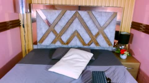 Annie  online show from 04-09-26, 05:29